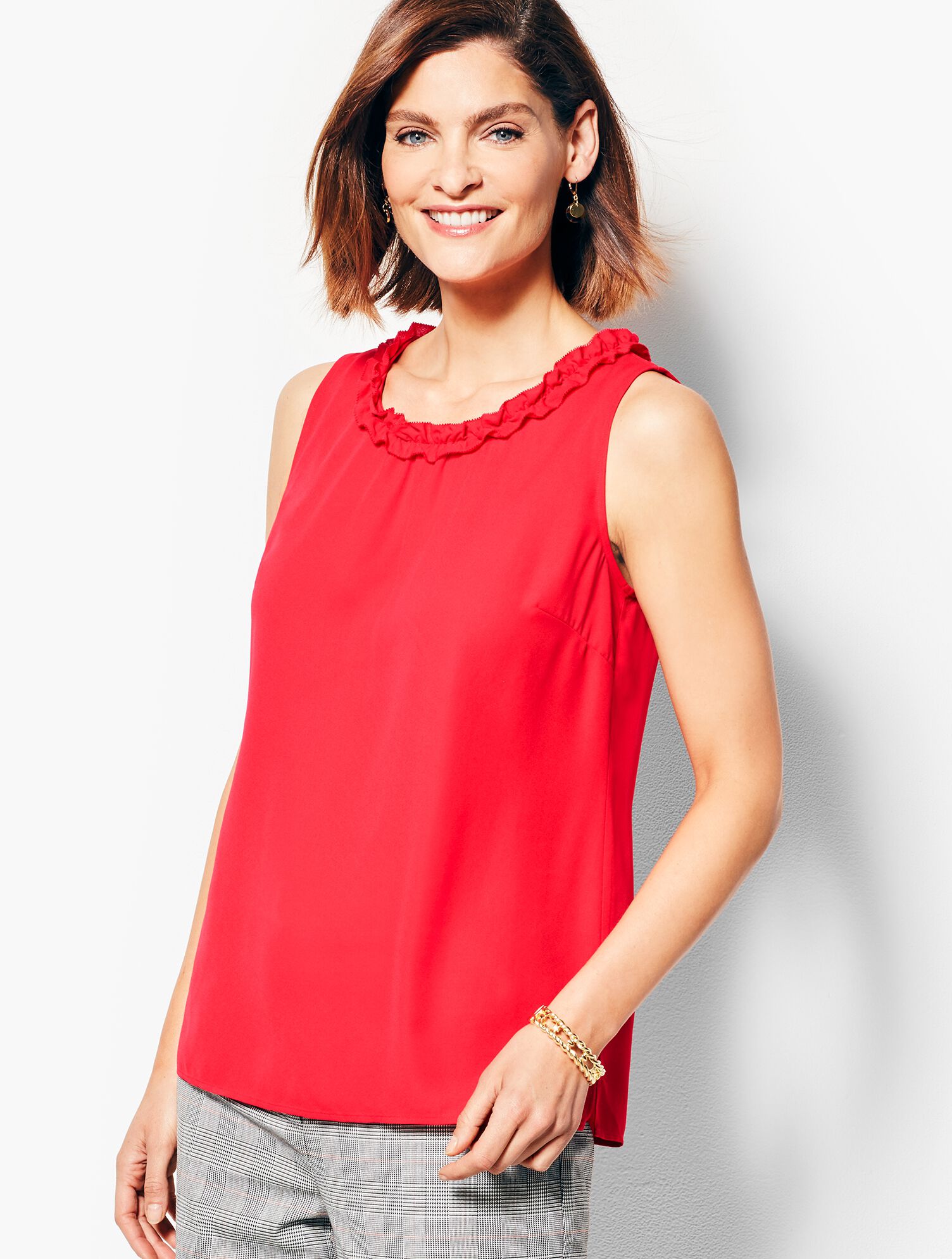 Sleevless Ruffle Neck Shell