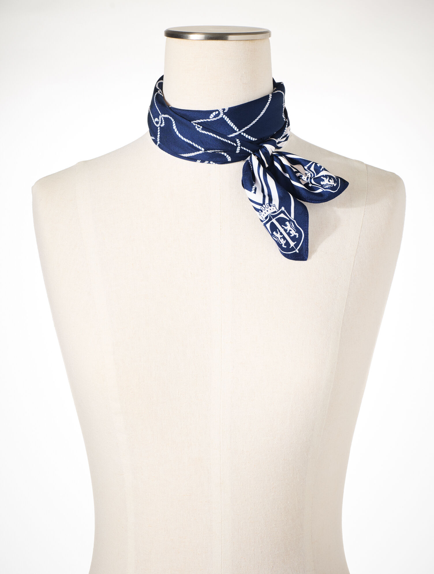 Simple Rope Square Scarf