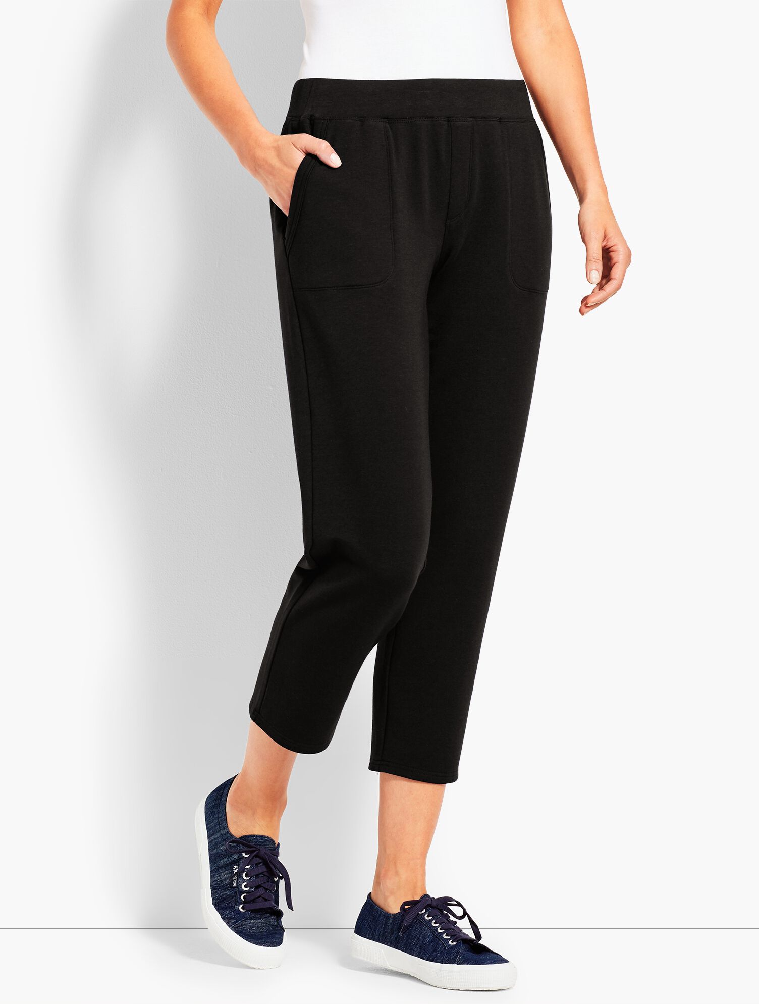 Essential Terry Straight-Leg Crop