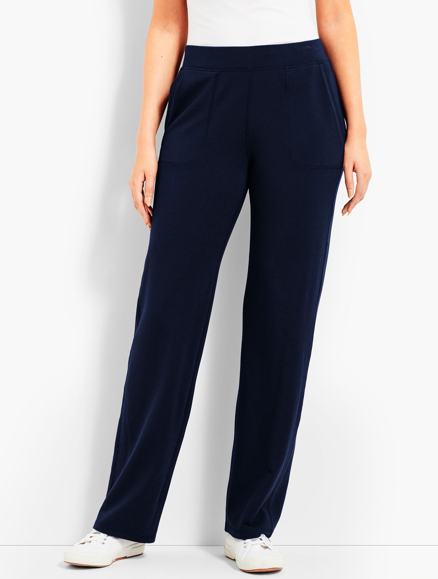 Everyday Relaxed-Leg Pant