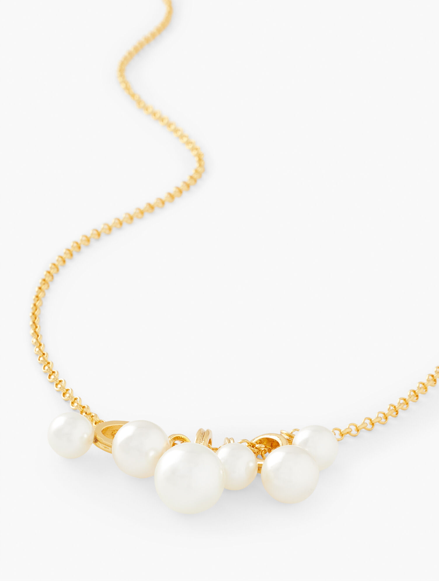 Pearl Cluster Pendant Necklace