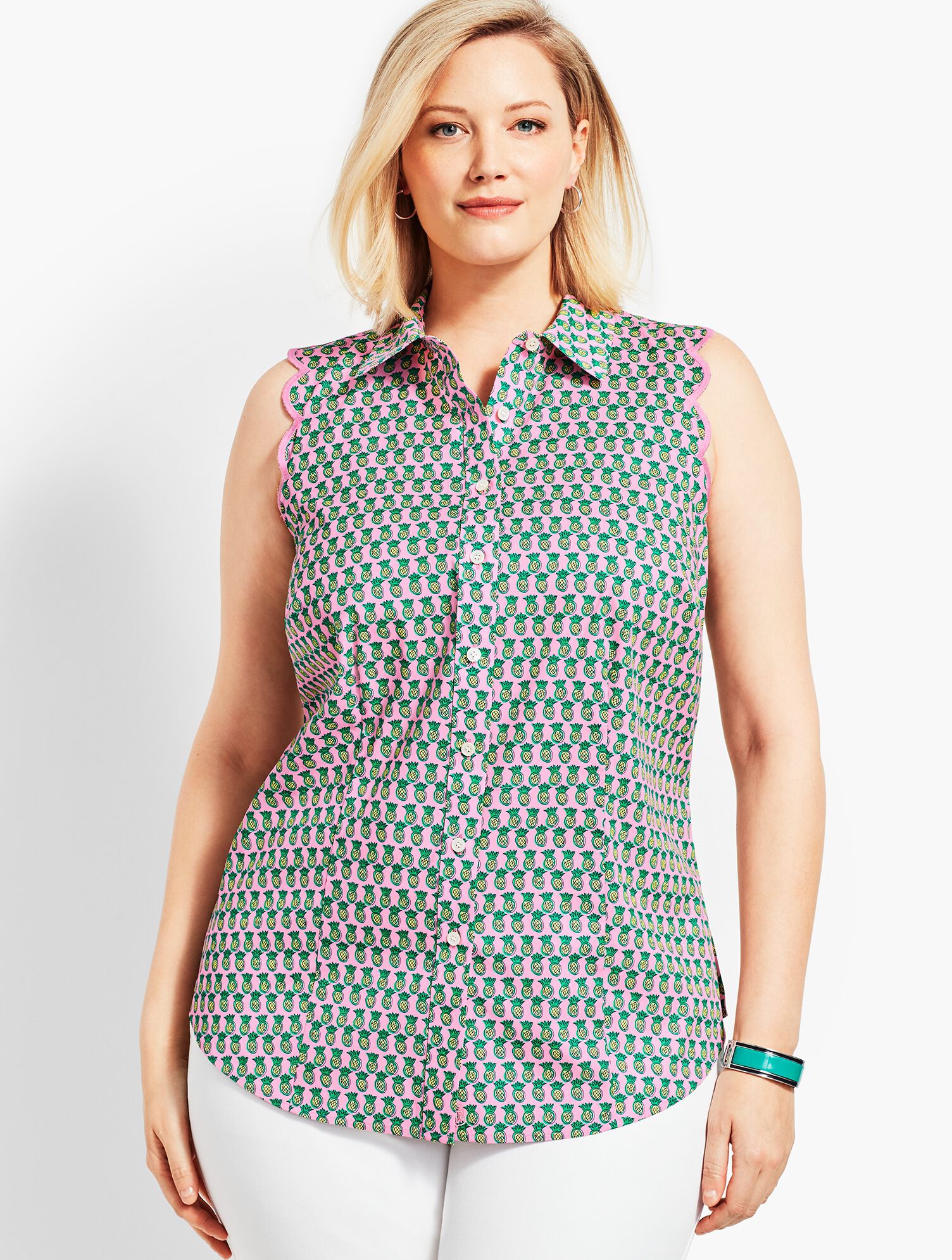 Scallop Shirt-Dancing Pineapple