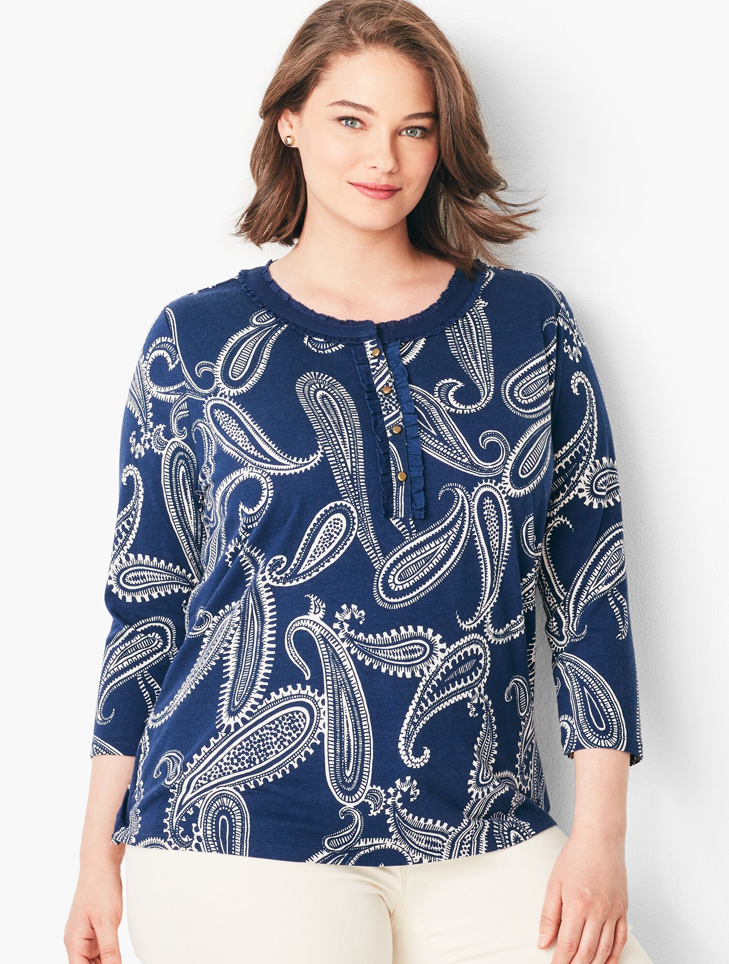 Feminine Henley Tee - Paisley