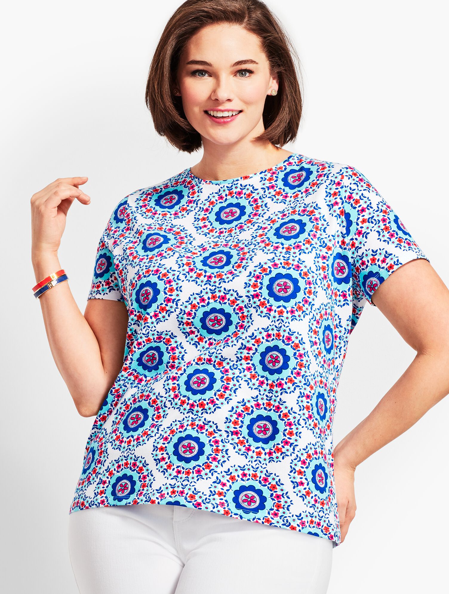 All Around Daisies Tee