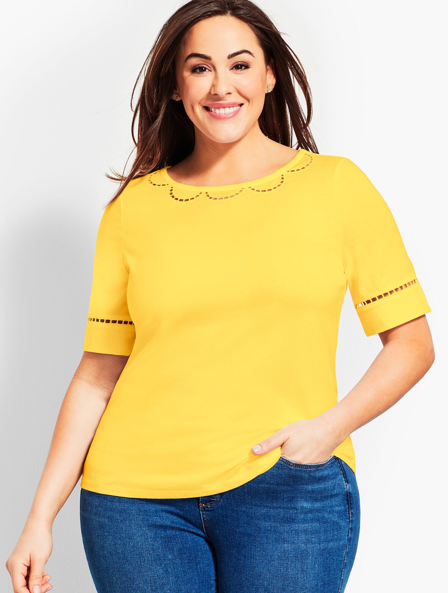 Circle Trim Top