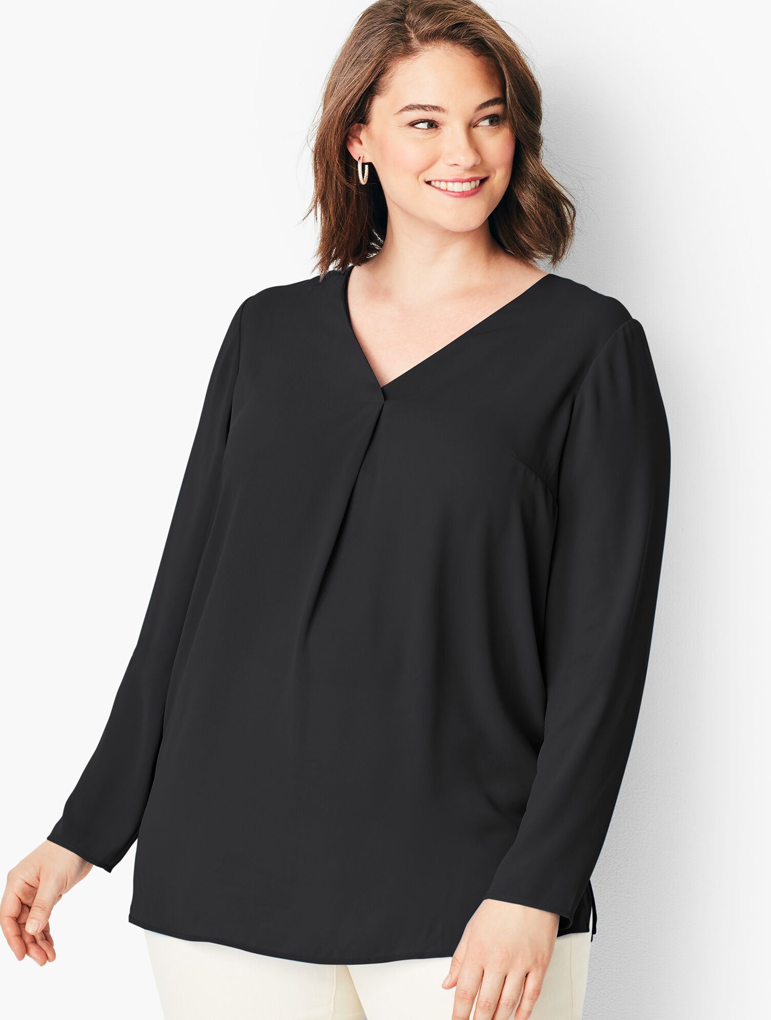 Plus Size Crepe Pleated Blouse